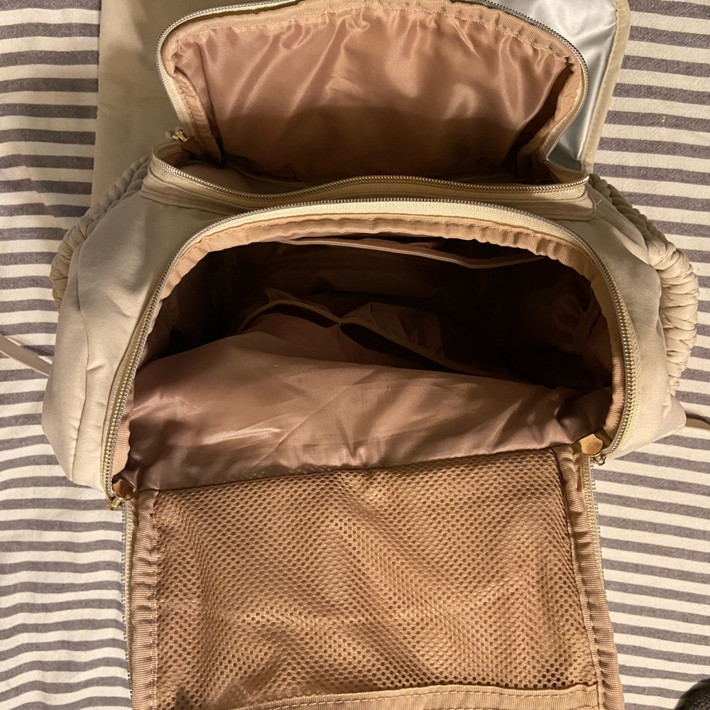 Cream Backpack - Picture 3 of 3